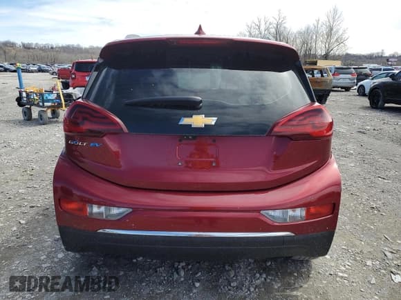 ✅ 2017 Chevrolet Bolt EV Premier • VIN: 1G1FX6S06H4178904 • Лот: 46977885. Опубликован ранее на Copart с пробегом 50 208 миль. Бесплатный доступ к архиву аукционных продаж из США и подробный отчёт об истории автомобиля на DreamBid. Изображение 6.