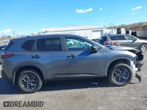 ✅ 2023 Nissan Rogue S • VIN: 5N1BT3AB9PC874160 • Lot: 43589189. Listed on IAAI with 38,799 mi. Free auction sales archive from the USA and detailed vehicle history report at DreamBid. Image 13.