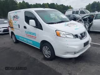 ✅ 2019 Nissan NV200 S • VIN: 3N6CM0KN1KK703383 • Lot: 43314604. Wystawiony na IAAI z przebiegiem 52 894 mil. Bezpłatny archiwum sprzedaży aukcyjnych z USA i szczegółowy raport historii pojazdu na DreamBid. Zdjęcie 1.