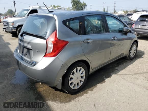 ✅ 2015 Nissan Note SV • VIN: 3N1CE2CPXFL411732 • Lot: 82755645. Listed on Copart with 116,643 mi. Free auction sales archive from the USA and detailed vehicle history report at DreamBid. Image 3.