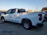 ✅ 2020 Chevrolet Silverado 1500 LT • VIN: 1GCRWCED9LZ171848 • Lot: 76537144. Wystawiony na Copart z przebiegiem 111 307 mil. Bezpłatny archiwum sprzedaży aukcyjnych z USA i szczegółowy raport historii pojazdu na DreamBid. Zdjęcie 2.