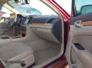 ✅ 2012 Chrysler 300 C • VIN: 2C3CCAET0CH195292 • Lot: 42609625. Listed on IAAI with 63,859 mi. Free auction sales archive from the USA and detailed vehicle history report at DreamBid. Image 5.