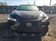 ✅ 2022 Lexus NX 250 • VIN: JTJADCAZ0N2001908 • Лот: 85220374. Опубликован ранее на Copart с пробегом 23 344 миль. Бесплатный доступ к архиву аукционных продаж из США и подробный отчёт об истории автомобиля на DreamBid. Изображение 5.