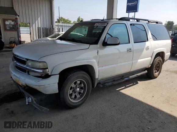 ✅ 2005 Chevrolet Suburban LS • VIN: 3GNFK16Z75G122039 • Lot: 67539005. Listed on Copart with 432,273 mi. Free auction sales archive from the USA and detailed vehicle history report at DreamBid. Image 1.
