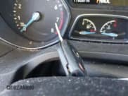 ✅ 2017 Ford Focus S • VIN: 1FADP3E2XHL332441 • Lot: 43878121. Wystawiony na IAAI z przebiegiem 119 287 mil. Bezpłatny archiwum sprzedaży aukcyjnych z USA i szczegółowy raport historii pojazdu na DreamBid. Zdjęcie 11.