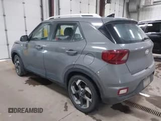 ✅ 2020 Hyundai Venue SEL • VIN: KMHRC8A34LU016992 • Lot: 42124260. Listed on IAAI with 60,682 mi. Free auction sales archive from the USA and detailed vehicle history report at DreamBid. Image 3.