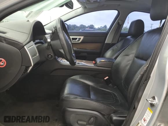 ✅ 2012 Jaguar XF • VIN: SAJWA0FB8CLS28834 • Lot: 65402915. Listed on Copart with Not provided. Free auction sales archive from the USA and detailed vehicle history report at DreamBid. Image 7.