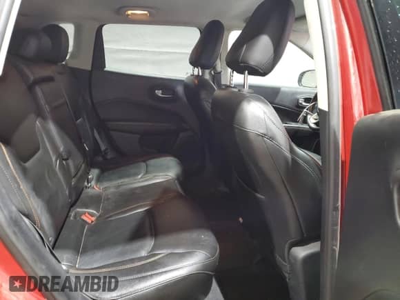 2018 Jeep Compass Limited z VIN 3C4NJDCB6JT290952, wystawiony jako Copart lot #54333825 z przebiegiem 107 029 mil mil oraz Szkoda całkowita • Salvage title. Historia ofert i sprzedaży dostępna na DreamBid. Obrazek 11.