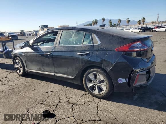 ✅ 2018 Hyundai Ioniq Limited • VIN: KMHC05LH0JU029323 • Лот: 90731215. Опубликован ранее на Copart с пробегом 132 650 миль. Бесплатный доступ к архиву аукционных продаж из США и подробный отчёт об истории автомобиля на DreamBid. Изображение 2.