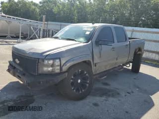 ✅ 2009 Chevrolet Silverado 1500 LTZ • VIN: 3GCEK33M29G140639 • Лот: 61200585. Опубликован ранее на Copart с пробегом 359 837 миль. Бесплатный доступ к архиву аукционных продаж из США и подробный отчёт об истории автомобиля на DreamBid. Изображение 1.