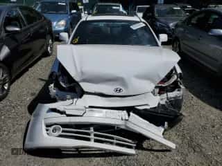 2008 Hyundai Tiburon GT с VIN KMHHN66F48U271453, выставлен на аукционе Copart как лот 60292965 с пробегом 172 352 миль миль и Списание • Salvage title. История ставок и продаж доступна на DreamBid. Изображение 5.