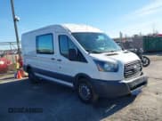 ✅ 2015 Ford Transit Cargo • VIN: 1FTYR2CG7FKA81508 • Лот: 43685381. Опубликован ранее на IAAI с пробегом 128 563 миль. Бесплатный доступ к архиву аукционных продаж из США и подробный отчёт об истории автомобиля на DreamBid. Изображение 1.
