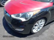 ✅ 2012 Hyundai Veloster w/Gray Int • VIN: KMHTC6AD4CU070537 • Lot: 42202272. Wystawiony na IAAI z przebiegiem 120 054 mil. Bezpłatny archiwum sprzedaży aukcyjnych z USA i szczegółowy raport historii pojazdu na DreamBid. Zdjęcie 6.