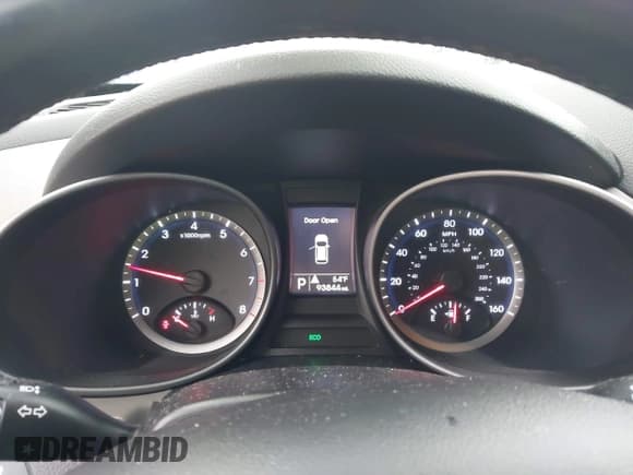 ✅ 2013 Hyundai Santa Fe Sport • VIN: 5XYZU3LB5DG101528 • Лот: 43451316. Опубликован ранее на IAAI с пробегом 93 844 миль. Бесплатный доступ к архиву аукционных продаж из США и подробный отчёт об истории автомобиля на DreamBid. Изображение 7.