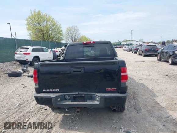 ✅ 2008 GMC Sierra Denali • VIN: 2GTEK638681161702 • Lot: 42078538. Wystawiony na IAAI z przebiegiem Nie podano. Bezpłatny archiwum sprzedaży aukcyjnych z USA i szczegółowy raport historii pojazdu na DreamBid. Zdjęcie 16.