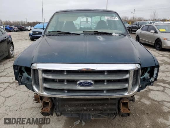 ✅ 1999 Ford F-250 XL • VIN: 1FTNX21L8XEC14950 • Lot: 46689625. Listed on Copart with 195,289 mi. Free auction sales archive from the USA and detailed vehicle history report at DreamBid. Image 5.