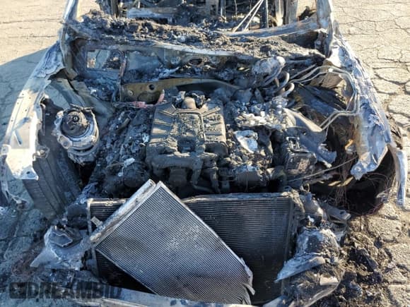 ✅ 2012 Audi A6 Premium • VIN: WAUFGAFC6CN041086 • Lot: 83999174. Listed on Copart with Not provided. Free auction sales archive from the USA and detailed vehicle history report at DreamBid. Image 12.