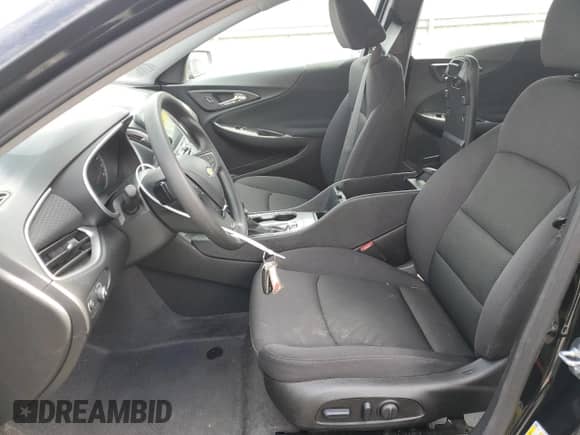 ✅ 2024 Chevrolet Malibu LT • VIN: 1G1ZD5ST9RF198029 • Lot: 51789675. Wystawiony na Copart z przebiegiem 23 224 mil mil. Skorzystaj z bezpłatnego archiwum sprzedaży aukcyjnych z USA i zobacz szczegółowy raport historii pojazdu na DreamBid. Zdjęcie 7.