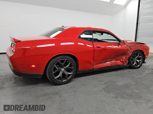 ✅ 2019 Dodge Challenger R/T • VIN: 2C3CDZBT3KH530365 • Лот: 86641075. Опубликован ранее на Copart с пробегом 99 100 миль. Бесплатный доступ к архиву аукционных продаж из США и подробный отчёт об истории автомобиля на DreamBid. Изображение 3.
