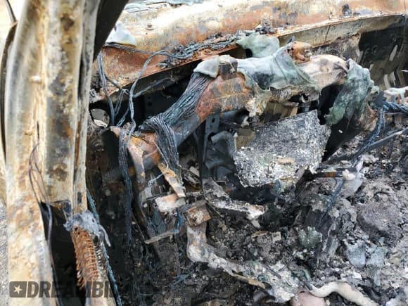 ✅ 2010 Chevrolet Silverado 2500HD LT • VIN: 1GC5KXBG7AZ185292 • Лот: 55152775. Опубликован ранее на Copart с пробегом Не указан. Бесплатный доступ к архиву аукционных продаж из США и подробный отчёт об истории автомобиля на DreamBid. Изображение 9.