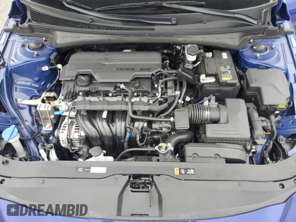 ✅ 2025 Hyundai Elantra SEL Sport • VIN: KMHLM4DGXSU996009 • Lot: 80370785. Listed on Copart with 6,086 mi. Free auction sales archive from the USA and detailed vehicle history report at DreamBid. Image 11.