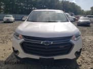✅ 2019 Chevrolet Traverse RS • VIN: 1GNERJKX3KJ101453 • Lot: 74306184. Wystawiony na Copart z przebiegiem 141 951 mil. Bezpłatny archiwum sprzedaży aukcyjnych z USA i szczegółowy raport historii pojazdu na DreamBid. Zdjęcie 5.