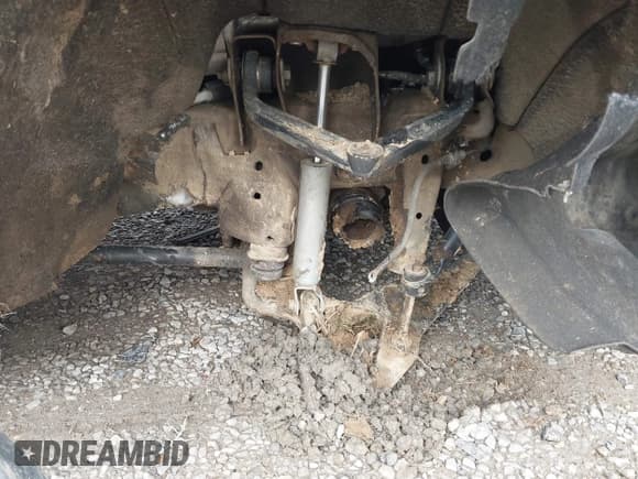 ✅ 2017 GMC Sierra 2500HD Denali • VIN: 1GT12UEY1HF108821 • Лот: 42445998. Опубликован ранее на IAAI с пробегом 97 342 миль. Бесплатный доступ к архиву аукционных продаж из США и подробный отчёт об истории автомобиля на DreamBid. Изображение 18.