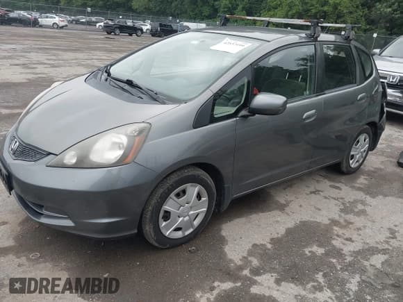 ✅ 2013 Honda Fit • VIN: JHMGE8G37DC074310 • Lot: 42537199. Wystawiony na IAAI z przebiegiem 144 486 mil. Bezpłatny archiwum sprzedaży aukcyjnych z USA i szczegółowy raport historii pojazdu na DreamBid. Zdjęcie 2.