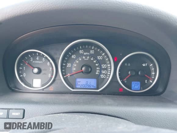 2007 Hyundai Veracruz GLS с VIN KM8NU13C97U009896, выставлен на аукционе IAAI как лот 42824029 с пробегом 200 964 миль миль и . История ставок и продаж доступна на DreamBid. Изображение 7.