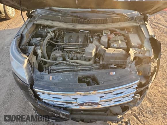 ✅ 2019 Ford Explorer XLT • VIN: 1FM5K8D82KGA03101 • Лот: 93004645. Опубликован ранее на Copart с пробегом 199 531 миль. Бесплатный доступ к архиву аукционных продаж из США и подробный отчёт об истории автомобиля на DreamBid. Изображение 12.