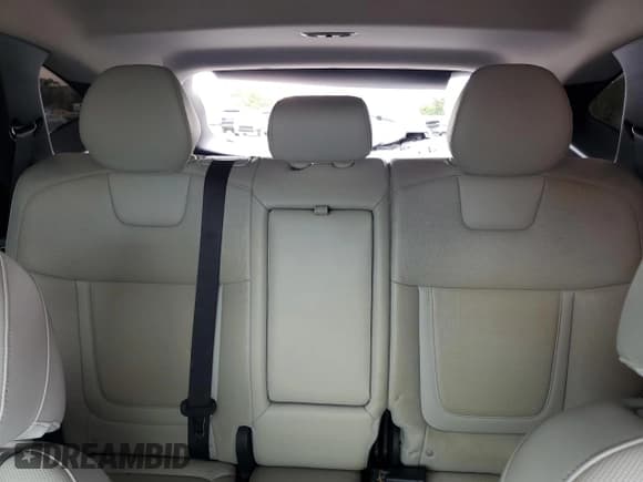 ✅ 2022 Hyundai Tucson Limited • VIN: 5NMJECAE1NH016958 • Lot: 63012114. Wystawiony na Copart z przebiegiem 40 045 mil. Bezpłatny archiwum sprzedaży aukcyjnych z USA i szczegółowy raport historii pojazdu na DreamBid. Zdjęcie 10.