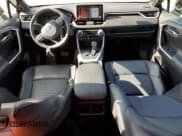 ✅ 2019 Toyota RAV4 Hybrid XSE • VIN: 2T3EWRFV0KW030853 • Lot: 82676905. Listed on Copart with 68,984 mi. Free auction sales archive from the USA and detailed vehicle history report at DreamBid. Image 8.