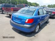 ✅ 2008 Kia Rio LX • VIN: KNADE123086407354 • Lot: 42876075. Listed on IAAI with Not provided. Free auction sales archive from the USA and detailed vehicle history report at DreamBid. Image 4.