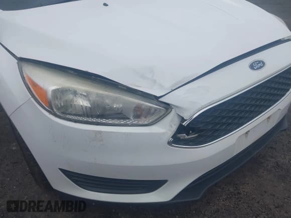✅ 2017 Ford Focus SE • VIN: 1FADP3F25HL216420 • Lot: 43594425. Listed on IAAI with 146,896 mi. Free auction sales archive from the USA and detailed vehicle history report at DreamBid. Image 6.