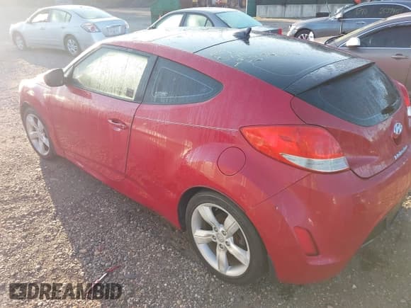 ✅ 2014 Hyundai Veloster • VIN: KMHTC6AD1EU192968 • Lot: 43274006. Wystawiony na IAAI z przebiegiem Nie podano. Bezpłatny archiwum sprzedaży aukcyjnych z USA i szczegółowy raport historii pojazdu na DreamBid. Zdjęcie 3.