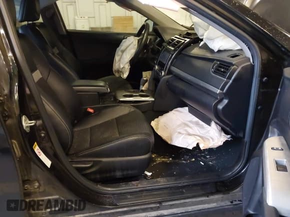 ✅ 2012 Toyota Camry LE • VIN: 4T1BF1FK1CU010972 • Lot: 43530554. Listed on IAAI with 273,633 mi. Free auction sales archive from the USA and detailed vehicle history report at DreamBid. Image 5.