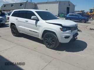 ✅ 2019 Jeep Grand Cherokee Laredo E • VIN: 1C4RJFAG3KC600564 • Lot: 42340537. Listed on IAAI with 112,099 mi. Free auction sales archive from the USA and detailed vehicle history report at DreamBid. Image 1.