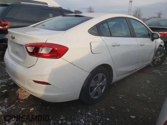 ✅ 2017 Chevrolet Cruze LS • VIN: 1G1BC5SM3H7138155 • Lot: 71298722. Listed on Copart with 115,465 mi. Free auction sales archive from the USA and detailed vehicle history report at DreamBid. Image 3.