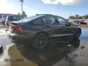 ✅ 2024 Volvo S60 Plus Black Edition • VIN: 7JRL12TH1RG280198 • Лот: 80483664. Опубликован ранее на Copart с пробегом Не указан. Бесплатный доступ к архиву аукционных продаж из США и подробный отчёт об истории автомобиля на DreamBid. Изображение 3.