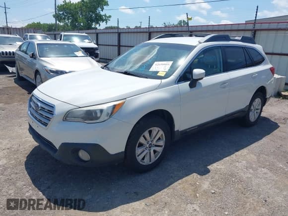 ✅ 2015 Subaru Outback Premium • VIN: 4S4BSACC4F3292544 • Lot: 42658804. Wystawiony na IAAI z przebiegiem 249 131 mil. Bezpłatny archiwum sprzedaży aukcyjnych z USA i szczegółowy raport historii pojazdu na DreamBid. Zdjęcie 2.