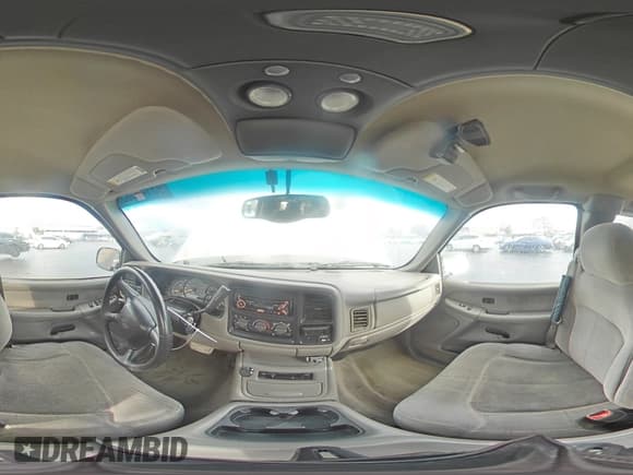 ✅ 2000 Chevrolet Silverado 1500 LS • VIN: 2GCEC19T1Y1277823 • Lot: 93147085. Listed on Copart with 171,075 mi. Free auction sales archive from the USA and detailed vehicle history report at DreamBid. Image 14.