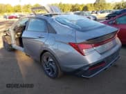 ✅ 2025 Hyundai Elantra SEL Sport • VIN: KMHLM4DG6SU933179 • Lot: 43275340. Wystawiony na IAAI z przebiegiem 44 mil. Bezpłatny archiwum sprzedaży aukcyjnych z USA i szczegółowy raport historii pojazdu na DreamBid. Zdjęcie 3.