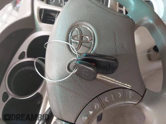 ✅ 2007 Toyota Highlander • VIN: JTEHW21A870043964 • Лот: 42675107. Опубликован ранее на IAAI с пробегом 184 484 миль. Бесплатный доступ к архиву аукционных продаж из США и подробный отчёт об истории автомобиля на DreamBid. Изображение 11.