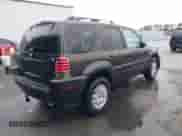 2005 Mercury Mariner Luxury z VIN 4M2YU56195DJ14917, wystawiony jako IAAI lot #41538962 z przebiegiem 210 486 mil mil oraz . Historia ofert i sprzedaży dostępna na DreamBid. Obrazek 4.