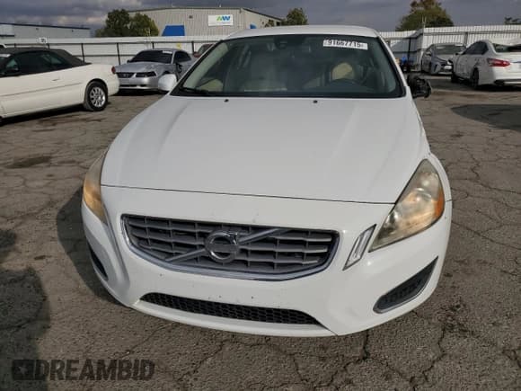✅ 2012 Volvo S60 T5 • VIN: YV1622FS6C2082473 • Lot: 91667715. Wystawiony na Copart z przebiegiem 80 611 mil. Bezpłatny archiwum sprzedaży aukcyjnych z USA i szczegółowy raport historii pojazdu na DreamBid. Zdjęcie 5.