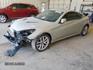✅ 2013 Hyundai Genesis Coupe R-Spec • VIN: KMHHU6KJ2DU105469 • Lot: 61805325. Wystawiony na Copart z przebiegiem 153 101 mil. Bezpłatny archiwum sprzedaży aukcyjnych z USA i szczegółowy raport historii pojazdu na DreamBid. Zdjęcie 1.