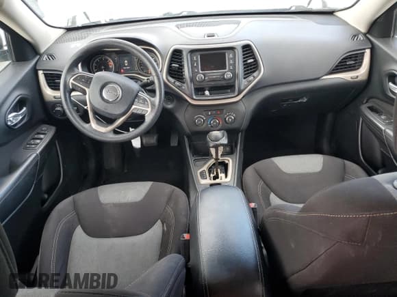 ✅ 2016 Jeep Cherokee Sport • VIN: 1C4PJLAB2GW312678 • Lot: 86483705. Listed on Copart with 187,284 mi. Free auction sales archive from the USA and detailed vehicle history report at DreamBid. Image 8.