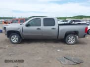 ✅ 2007 Chevrolet Silverado 1500 1LT • VIN: 2GCEC13J271510467 • Lot: 42184998. Wystawiony na IAAI z przebiegiem 258 558 mil. Bezpłatny archiwum sprzedaży aukcyjnych z USA i szczegółowy raport historii pojazdu na DreamBid. Zdjęcie 14.