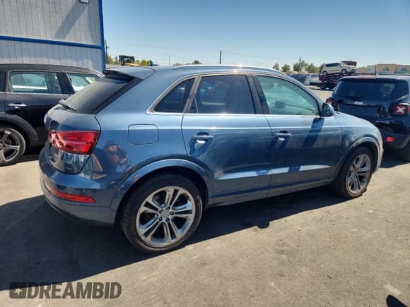 ✅ 2016 Audi Q3 Premium Plus • VIN: WA1EFCFS0GR010011 • Lot: 80893045. Wystawiony na Copart z przebiegiem 151 312 mil. Bezpłatny archiwum sprzedaży aukcyjnych z USA i szczegółowy raport historii pojazdu na DreamBid. Zdjęcie 3.