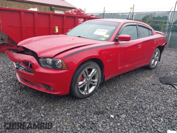 ✅ 2013 Dodge Charger RT Max • VIN: 2C3CDXDT9DH555825 • Lot: 42371793. Listed on IAAI with 133,517 mi. Free auction sales archive from the USA and detailed vehicle history report at DreamBid. Image 2.